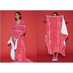Victoria’s Secret Blanket VS Red Fair Isle Snowflake Plush Fleece Blanket 🆕 ☕❄️